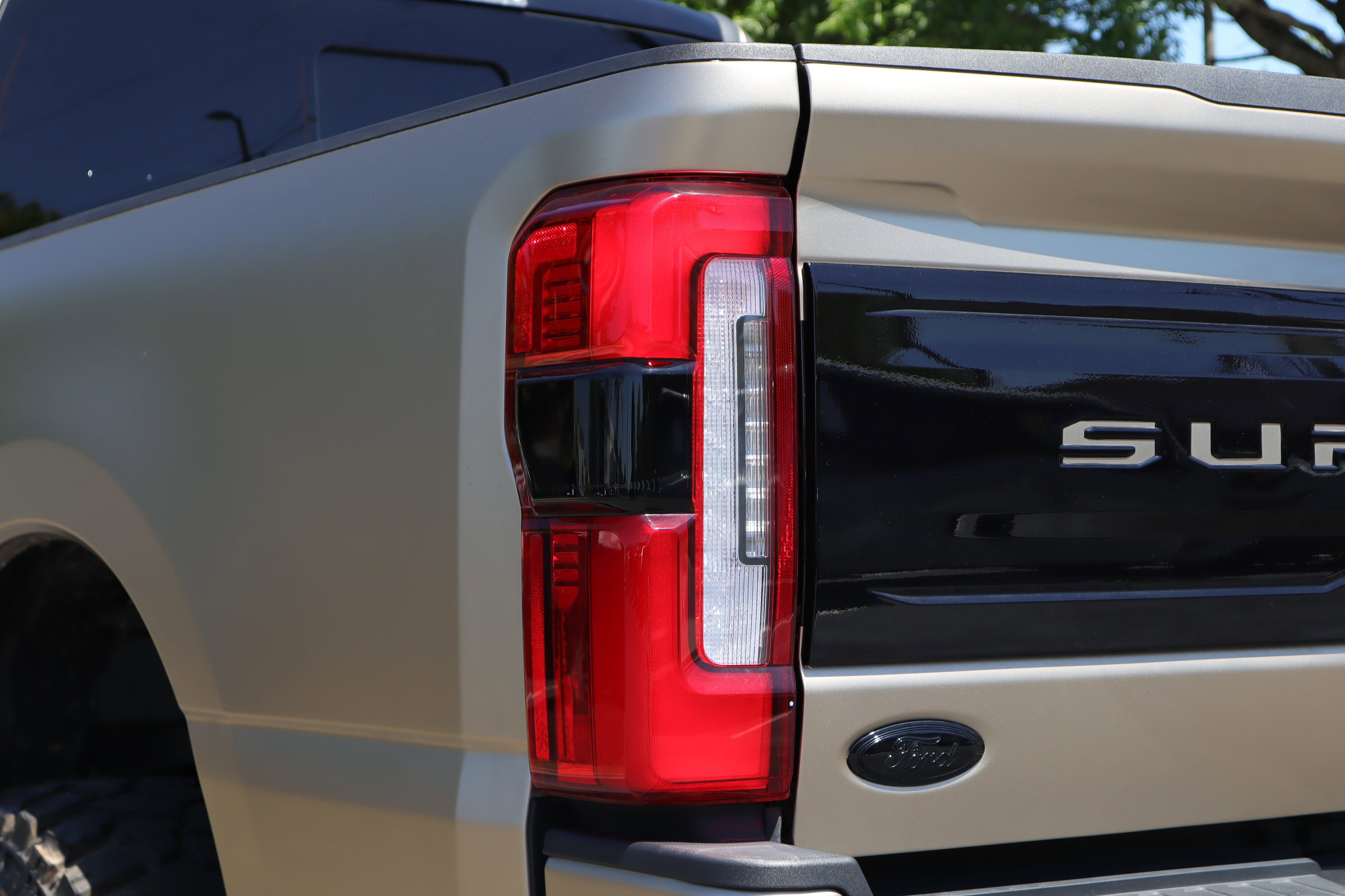Used 2025 Ford F250 Platinum AWD/4WD image 33