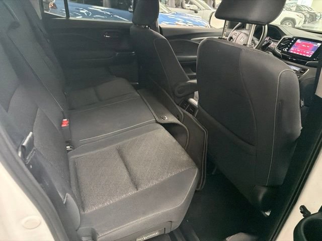 Used 2023 Honda Ridgeline Sport image 11