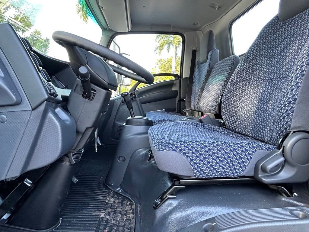 New 2024 Chevrolet Low Cab Forward image 28