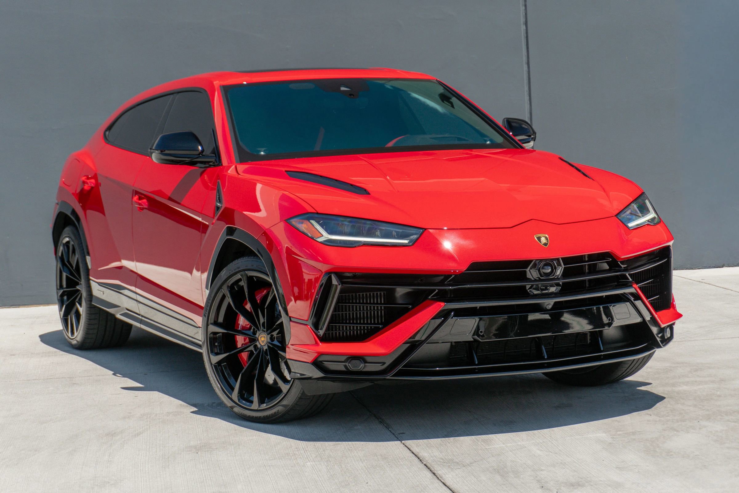 Used 2024 Lamborghini Urus S AWD/4WD image 5