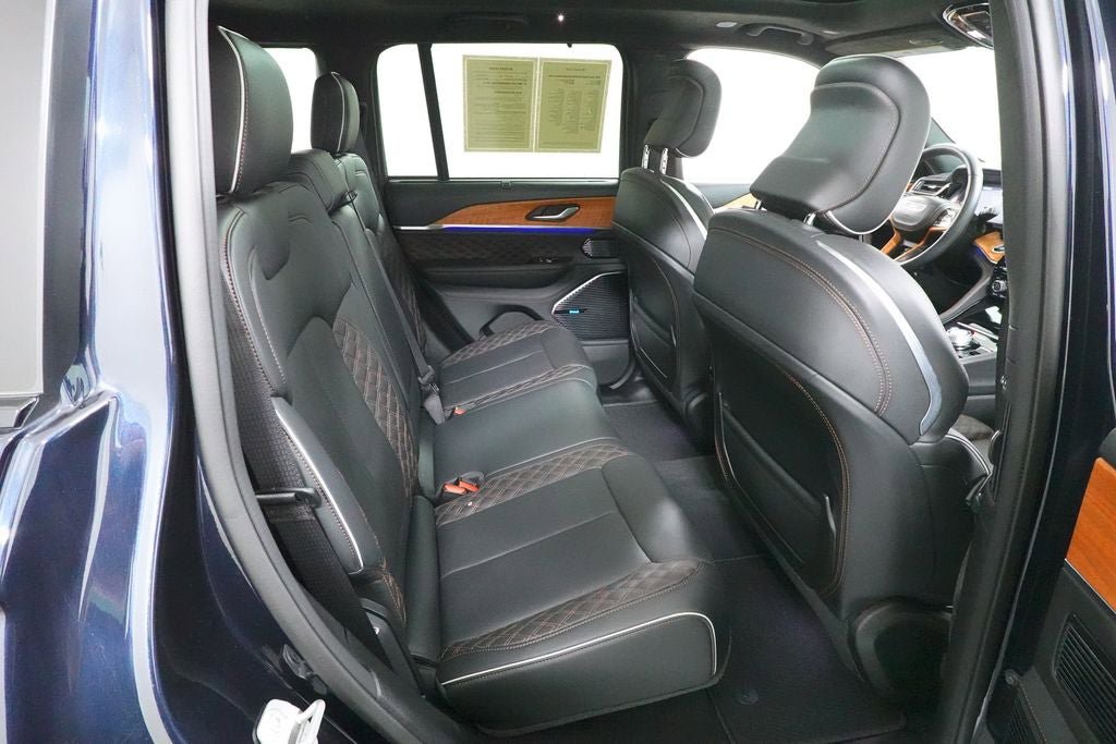 Used 2022 Jeep Grand Cherokee Summit image 30