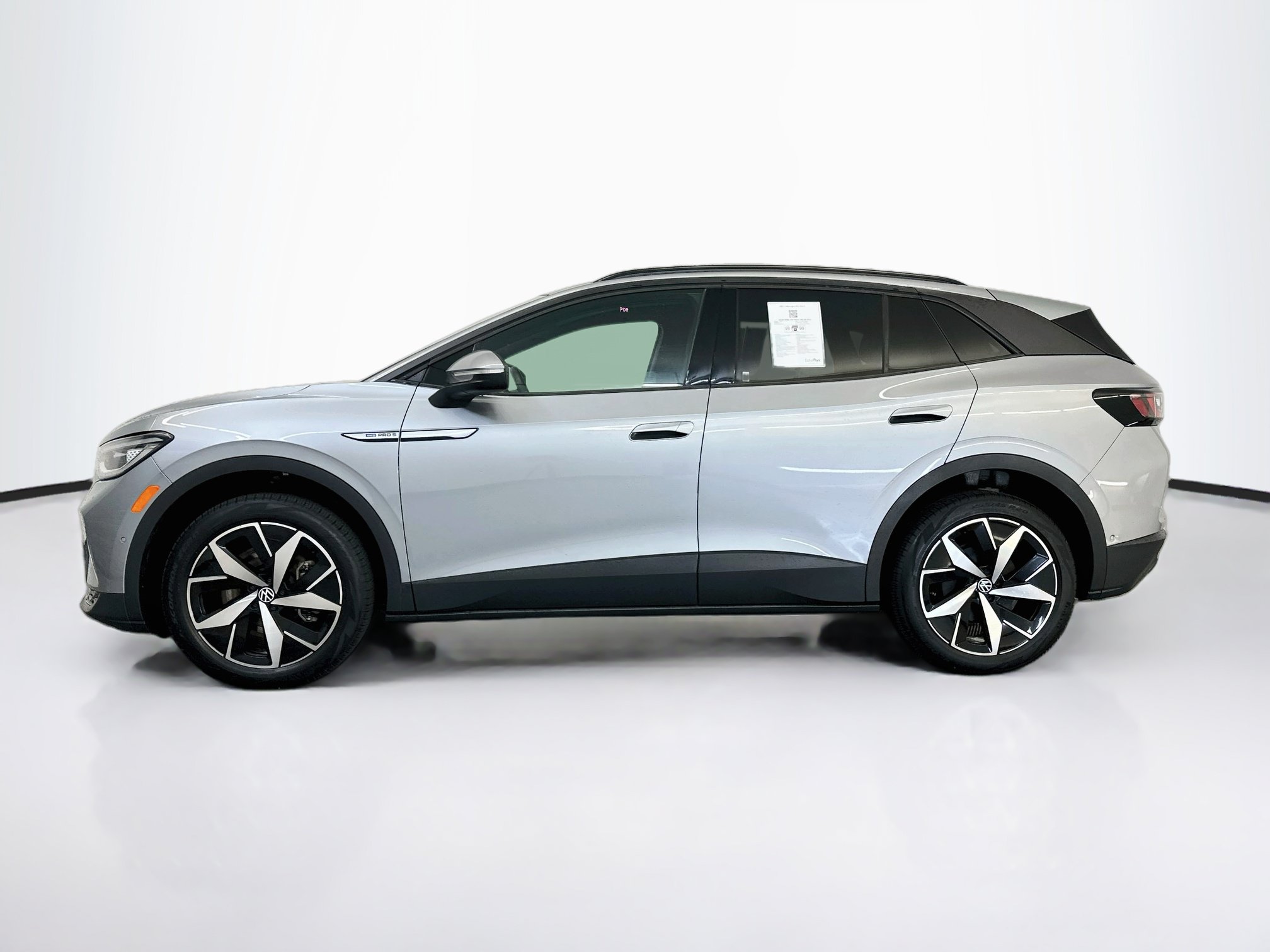 Used 2023 Volkswagen ID.4 Pro S AWD/4WD image 4