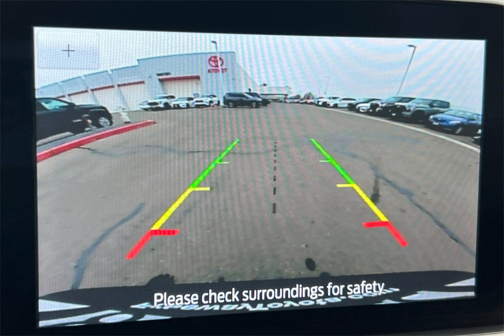 Used 2020 Ford Escape SE Sport image 22