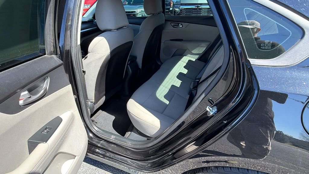 Used 2020 Kia Forte LXS image 20