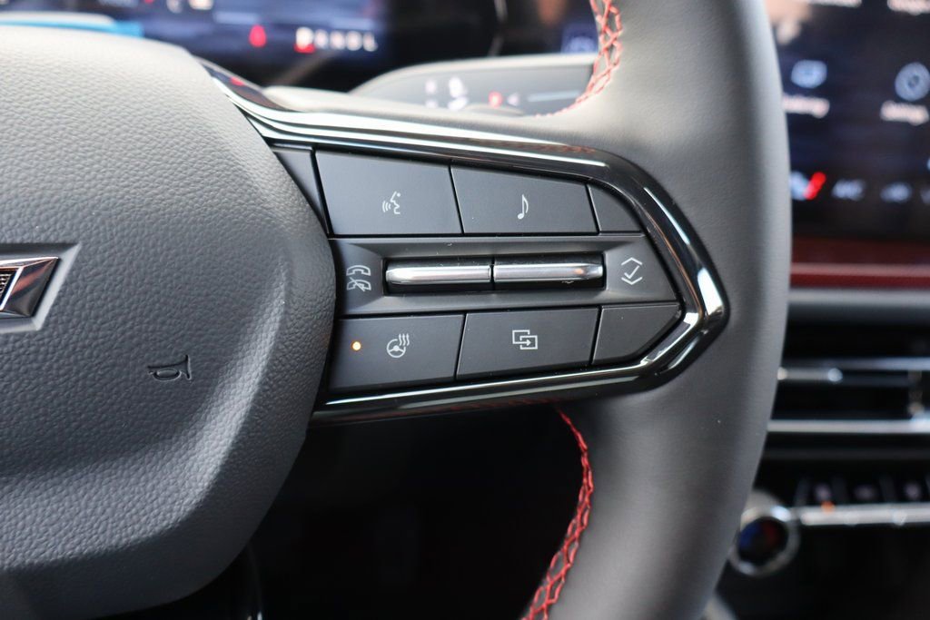 New 2026 Chevrolet Traverse RS image 9