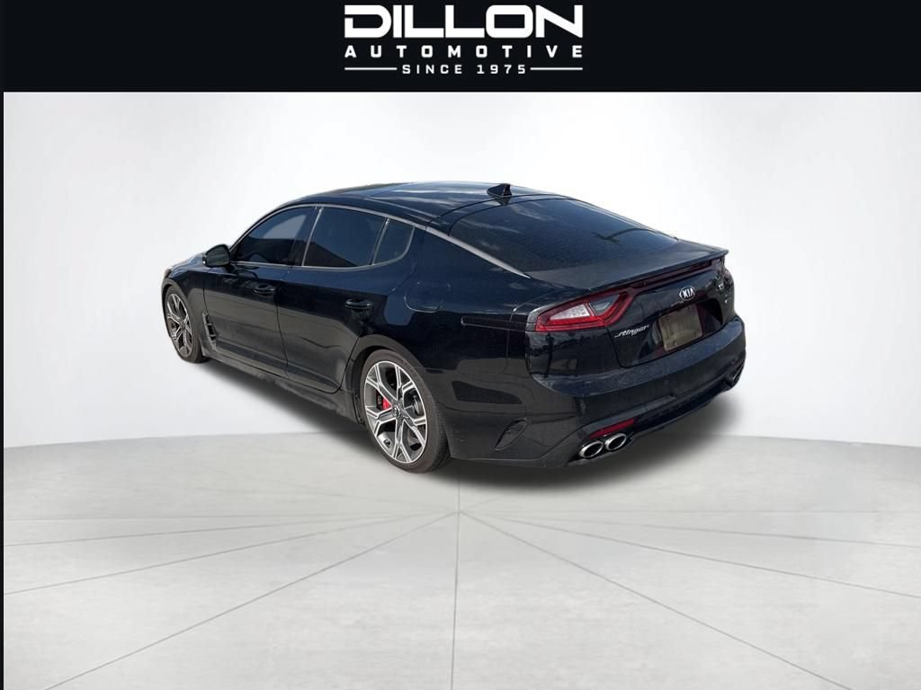 Used 2019 Kia Stinger GT2 image 8