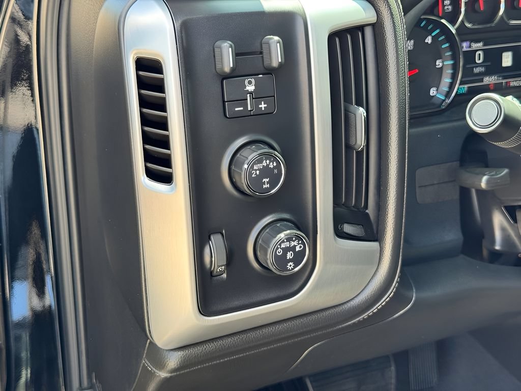 Used 2018 GMC Sierra 1500 SLT w/ Texas SLT Premium Package AWD/4WD image 14