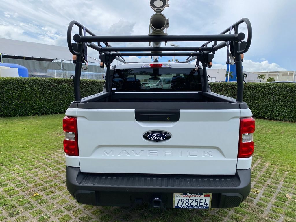 Used 2025 Ford Maverick XLT w/ Equipment Group 302A AWD/4WD image 23