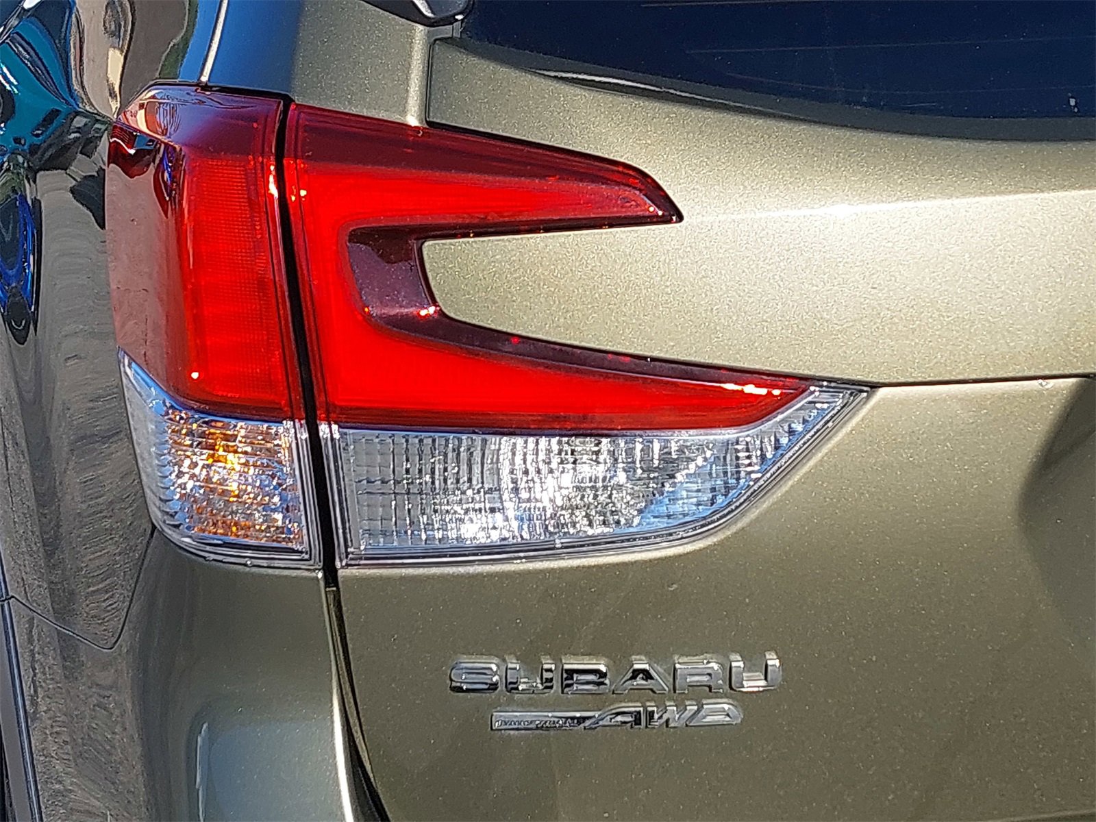 Certified 2023 Subaru Forester Limited image 35