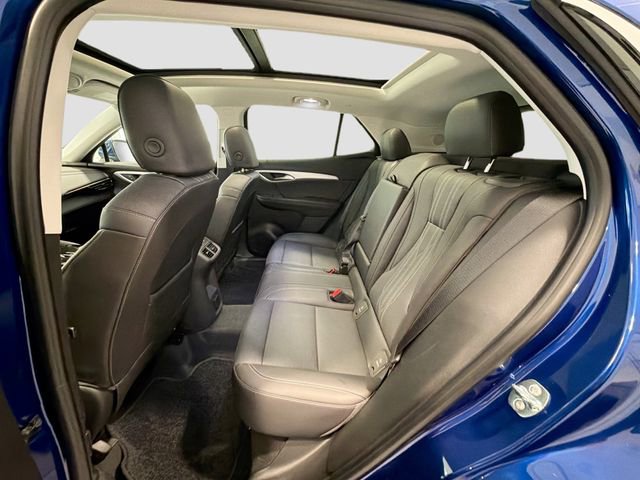 Used 2024 Buick Envision Avenir AWD/4WD image 22