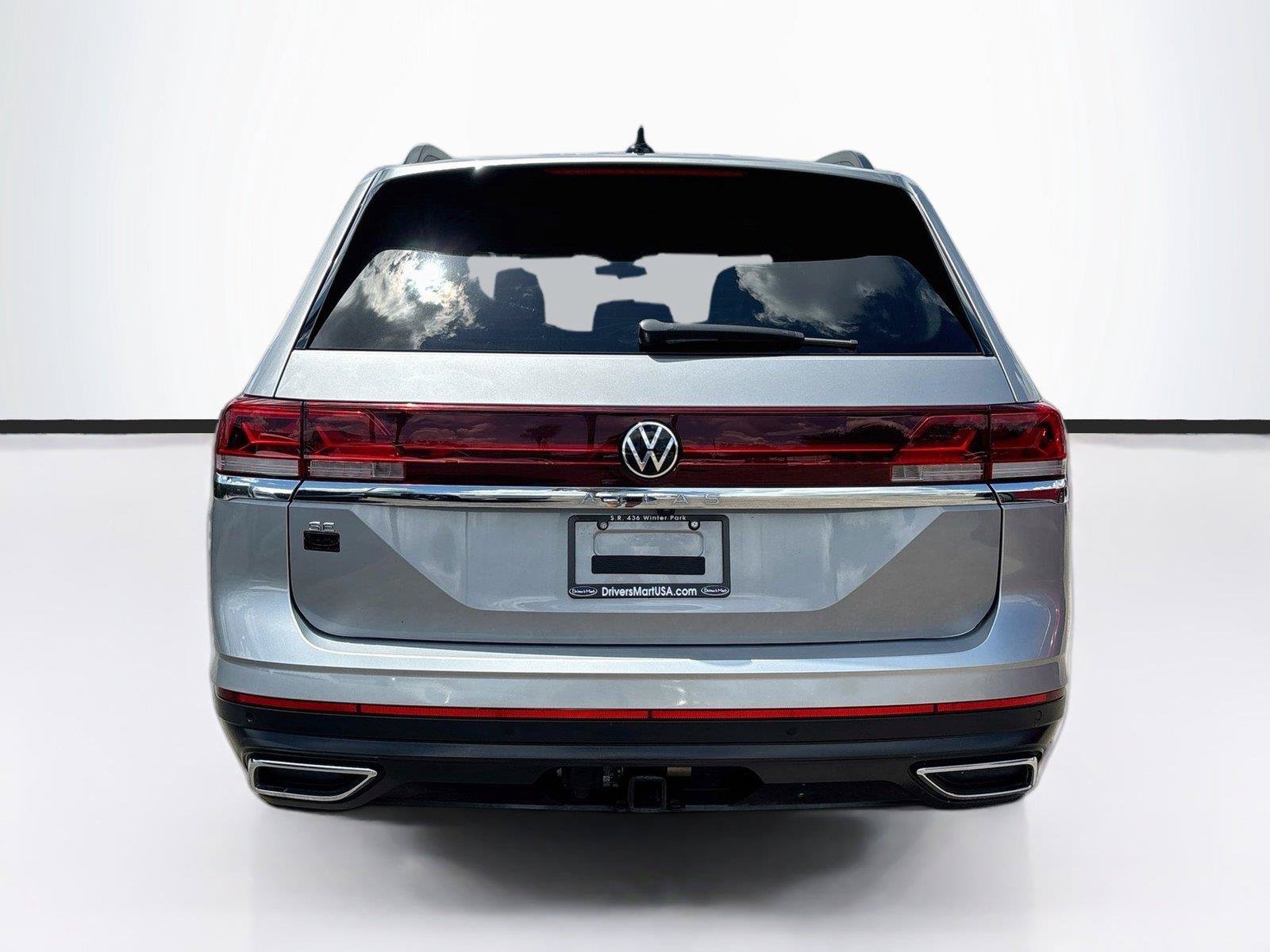 Used 2025 Volkswagen Atlas SE FWD image 6