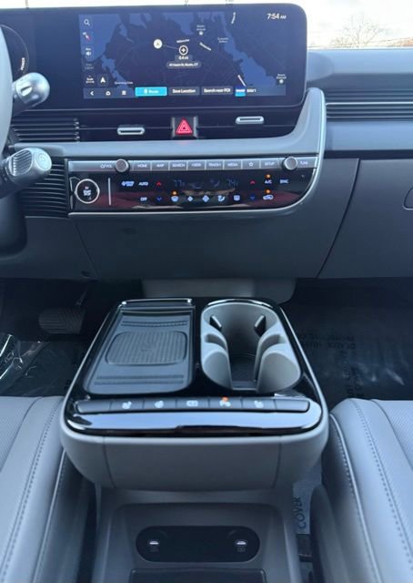Used 2025 Hyundai Ioniq 5 SEL image 29