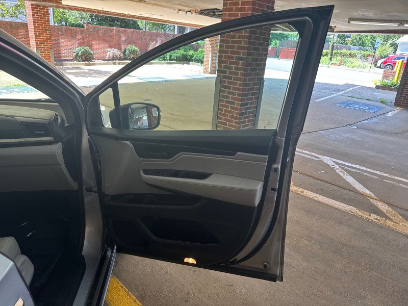 Used 2018 Honda Odyssey EX-L image 12