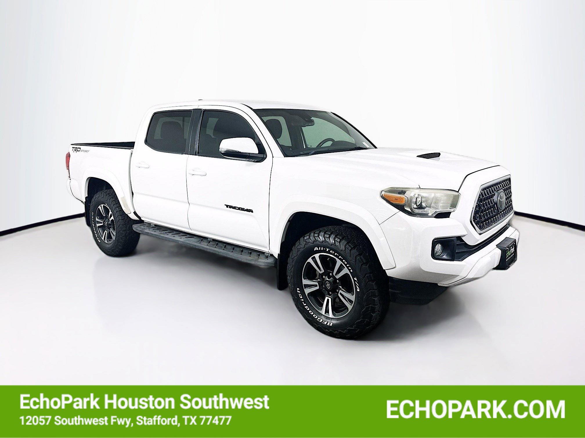 Used 2018 Toyota Tacoma TRD Sport w/ Technology Package RWD image 1