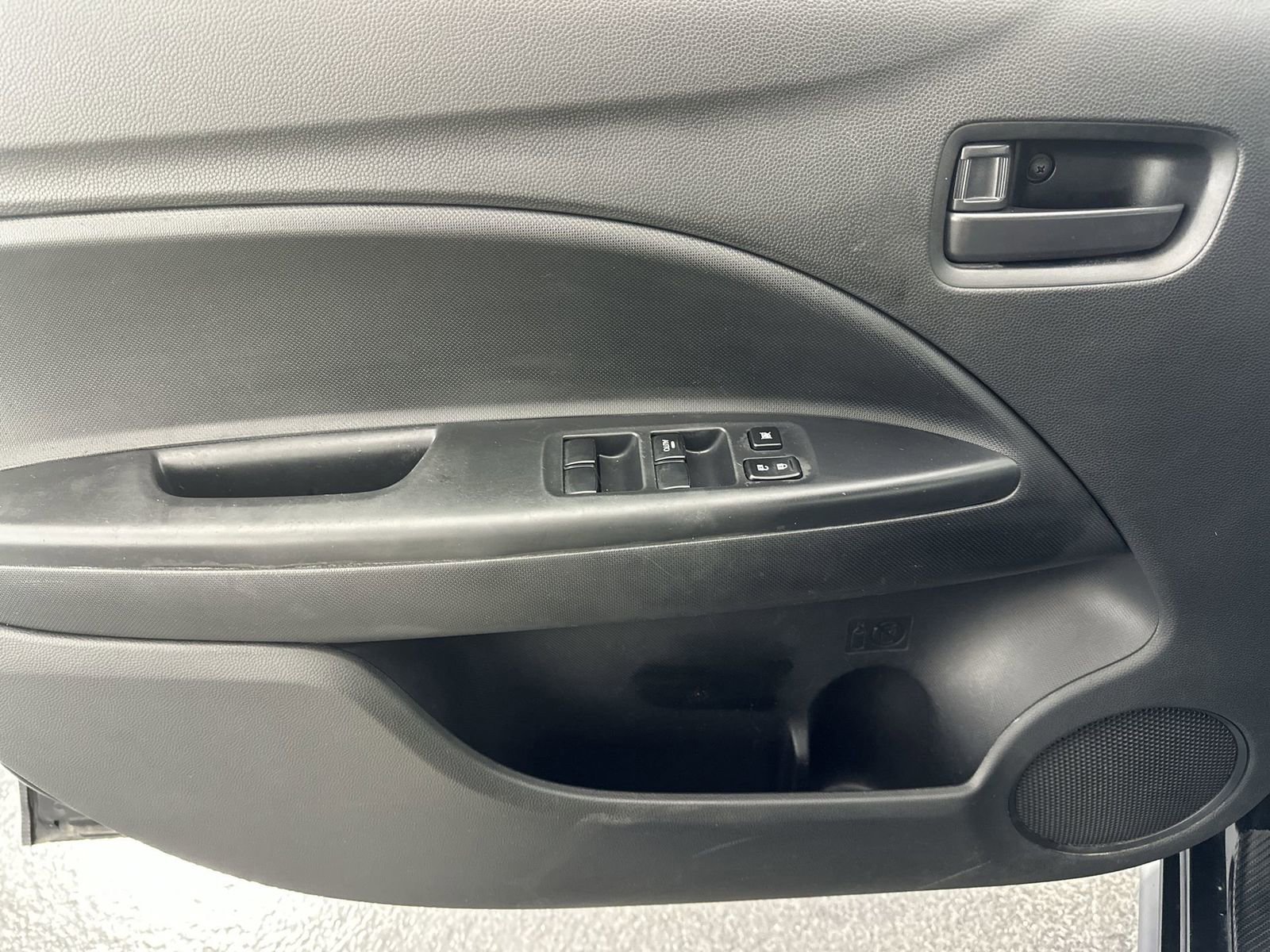 Used 2021 Mitsubishi Mirage G4 LE image 33