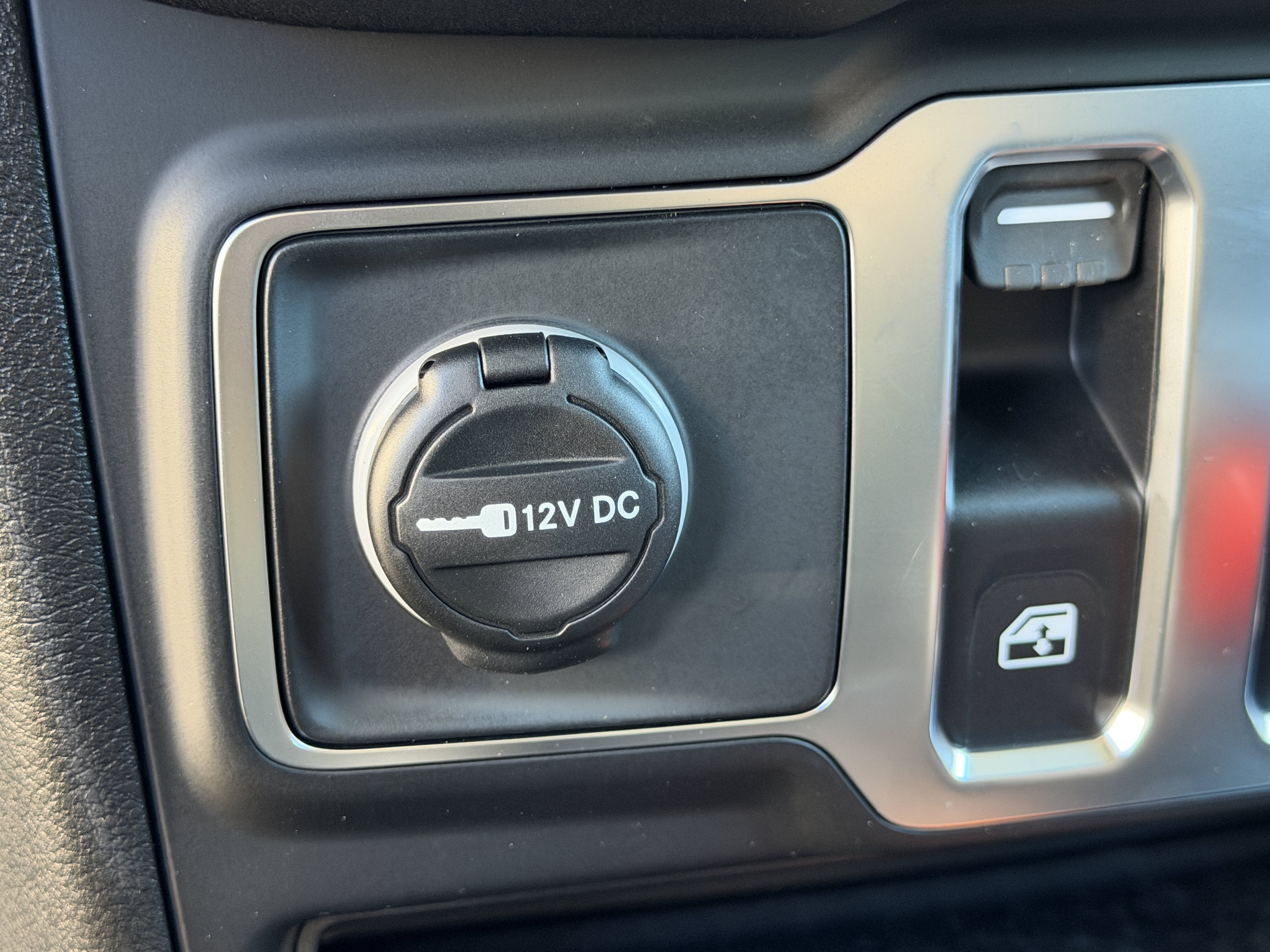 New 2026 Jeep Wrangler Sport AWD/4WD image 25