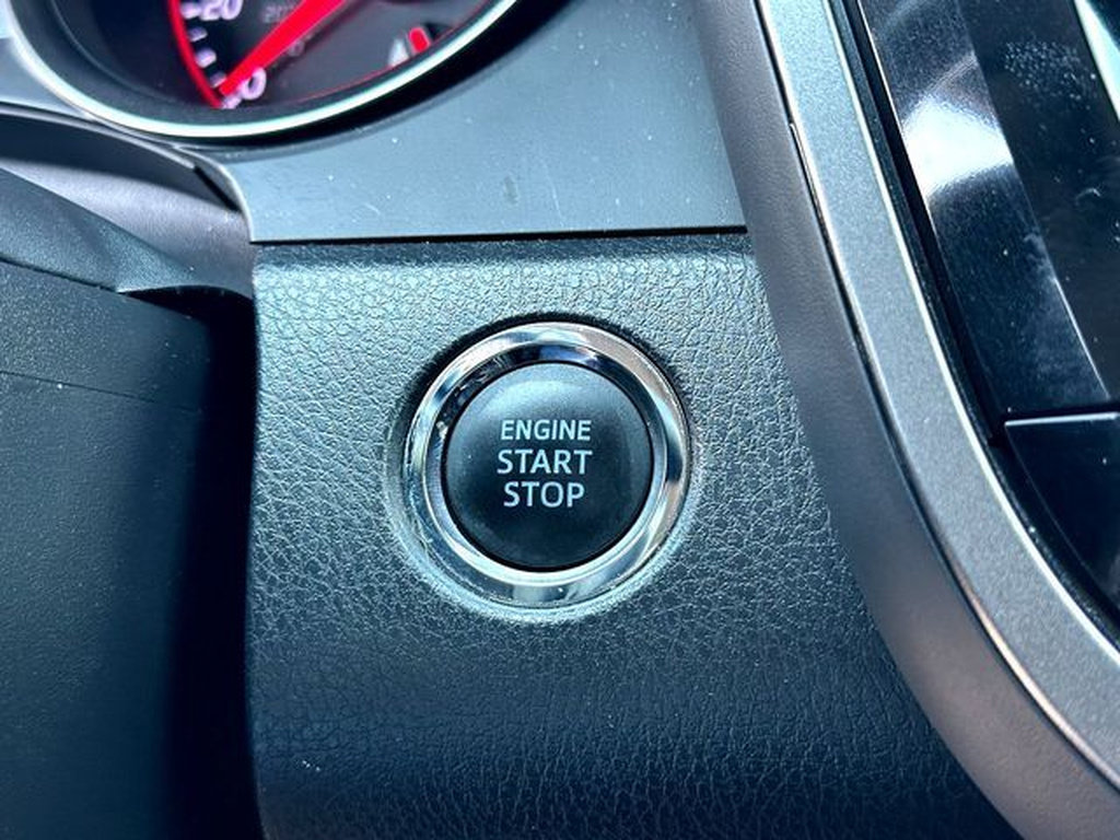 Certified 2022 Toyota Camry XSE FWD image 16