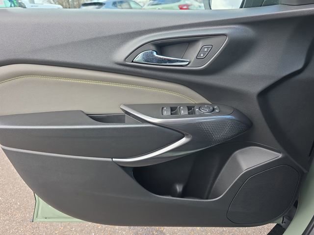 New 2026 Chevrolet Trax ACTIV w/ Driver Confidence Package image 17