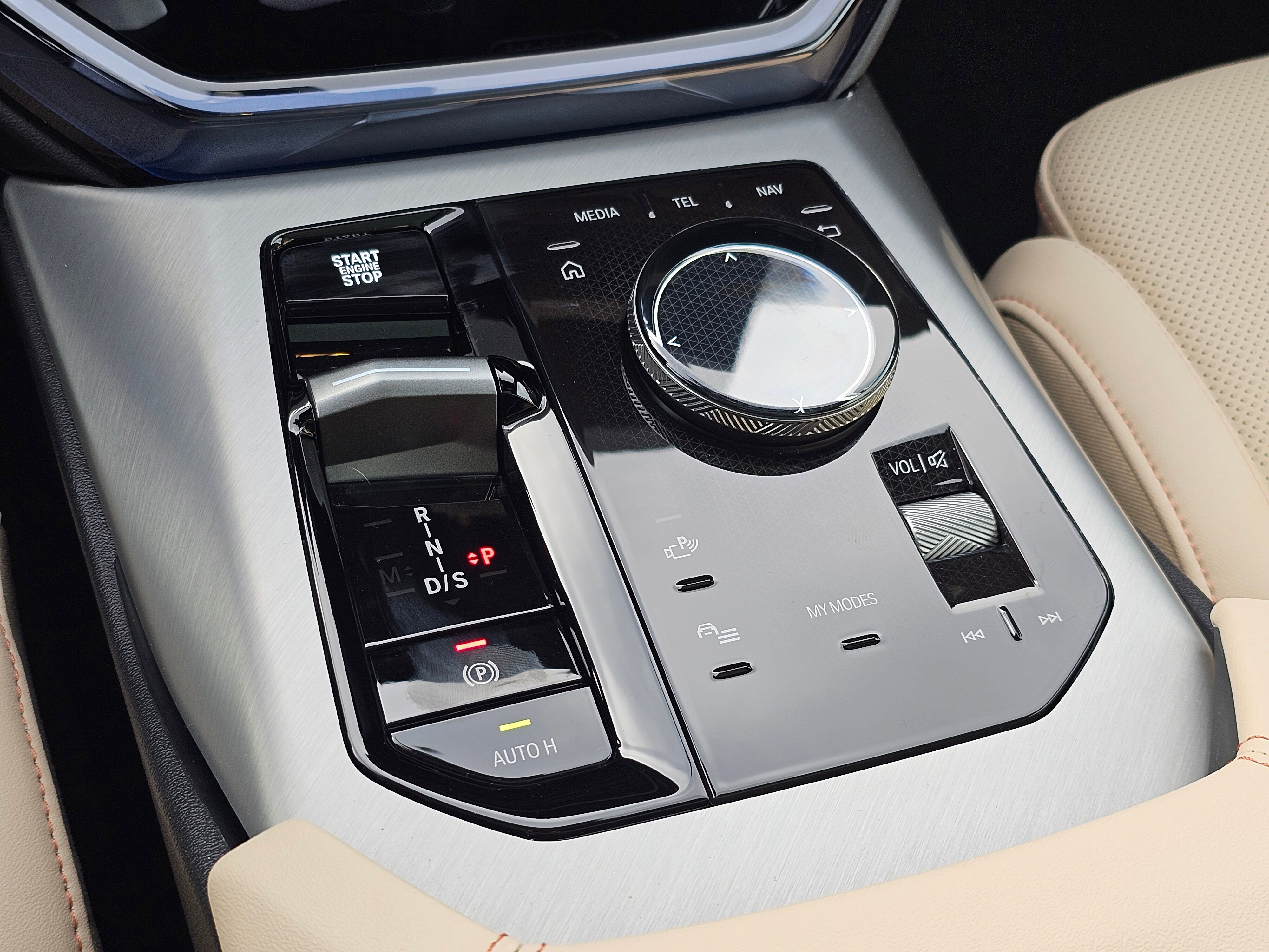 New 2026 BMW X3 xDrive30 w/ Premium Package image 23