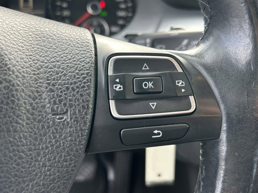 Used 2013 Volkswagen CC Sport image 20