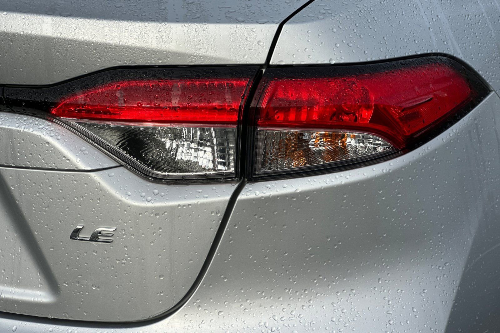 Used 2023 Toyota Corolla LE image 9