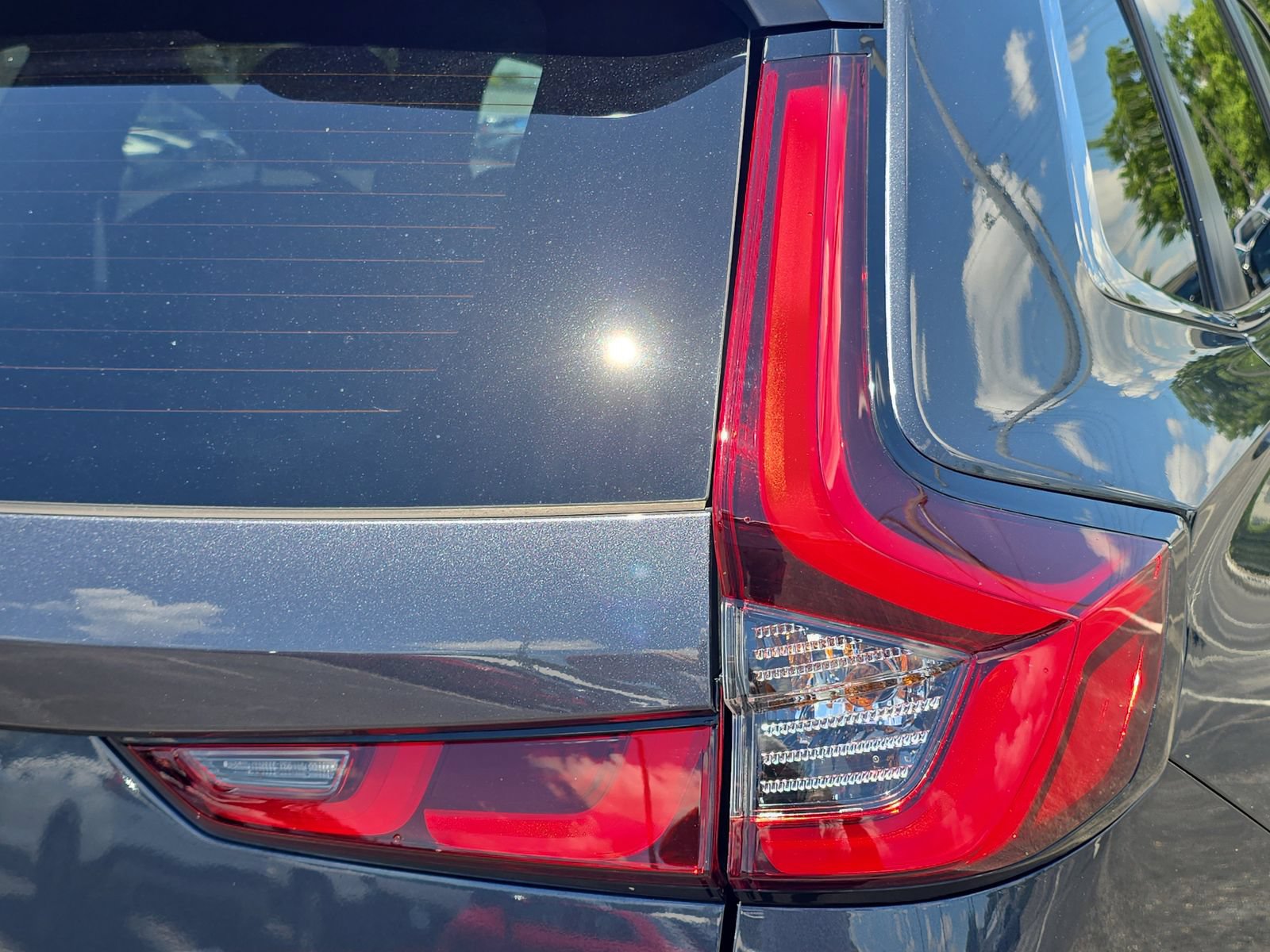 Certified 2025 Honda CR-V Sport image 8