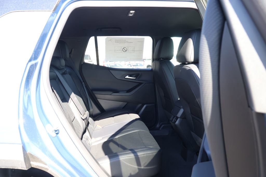 New 2026 Chevrolet Equinox LT w/ Convenience Package II image 38