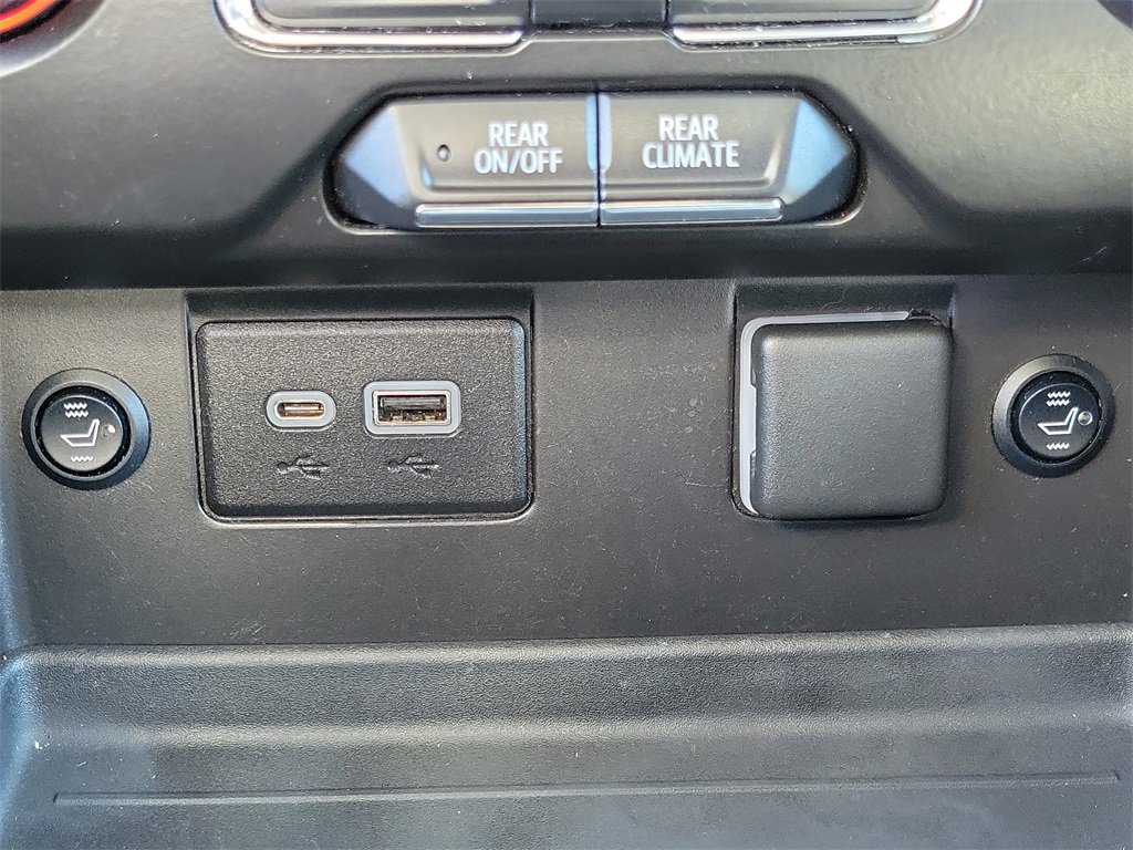 Used 2021 Chevrolet Tahoe LS image 31