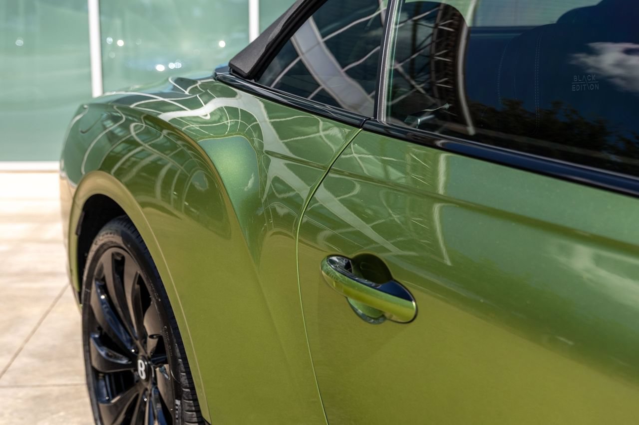 Certified 2025 Bentley Continental GTC AWD/4WD image 12