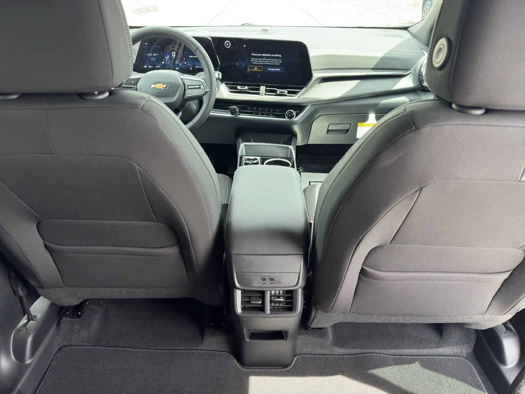 New 2026 Chevrolet Equinox LT AWD/4WD image 13