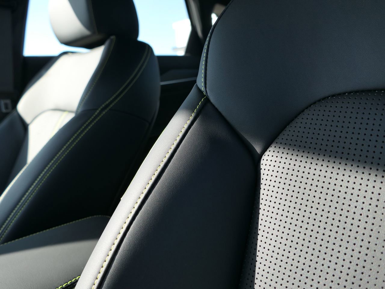 New 2026 Kia K5 GT image 11