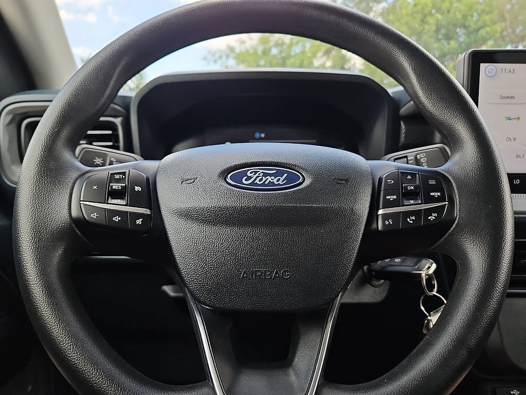 Used 2025 Ford Maverick XL w/ Equipment Group 102A AWD/4WD image 24