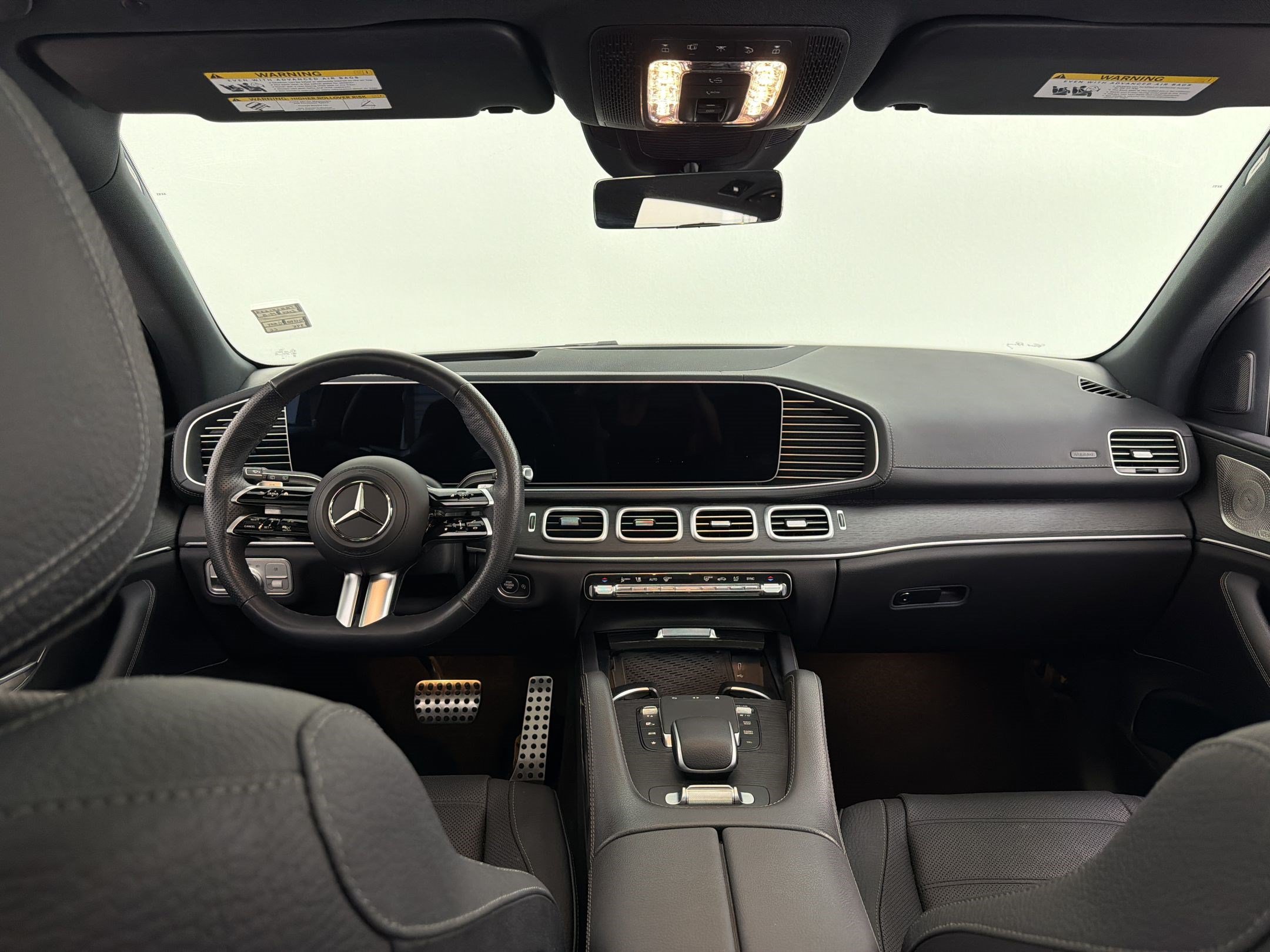 Used 2024 Mercedes-Benz GLS 450 4MATIC image 14