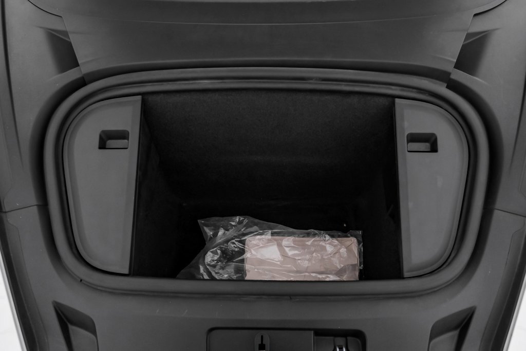 Used 2022 Porsche Taycan image 64