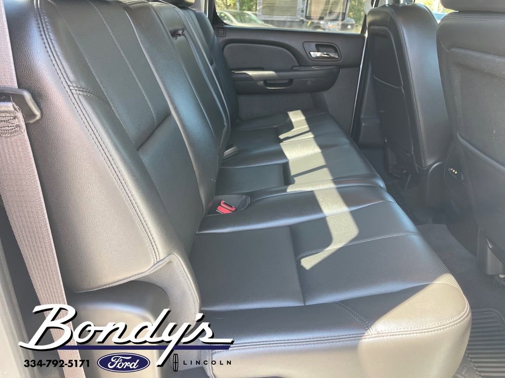 Used 2014 Chevrolet Silverado 3500 LTZ w/ LTZ Plus Package image 16