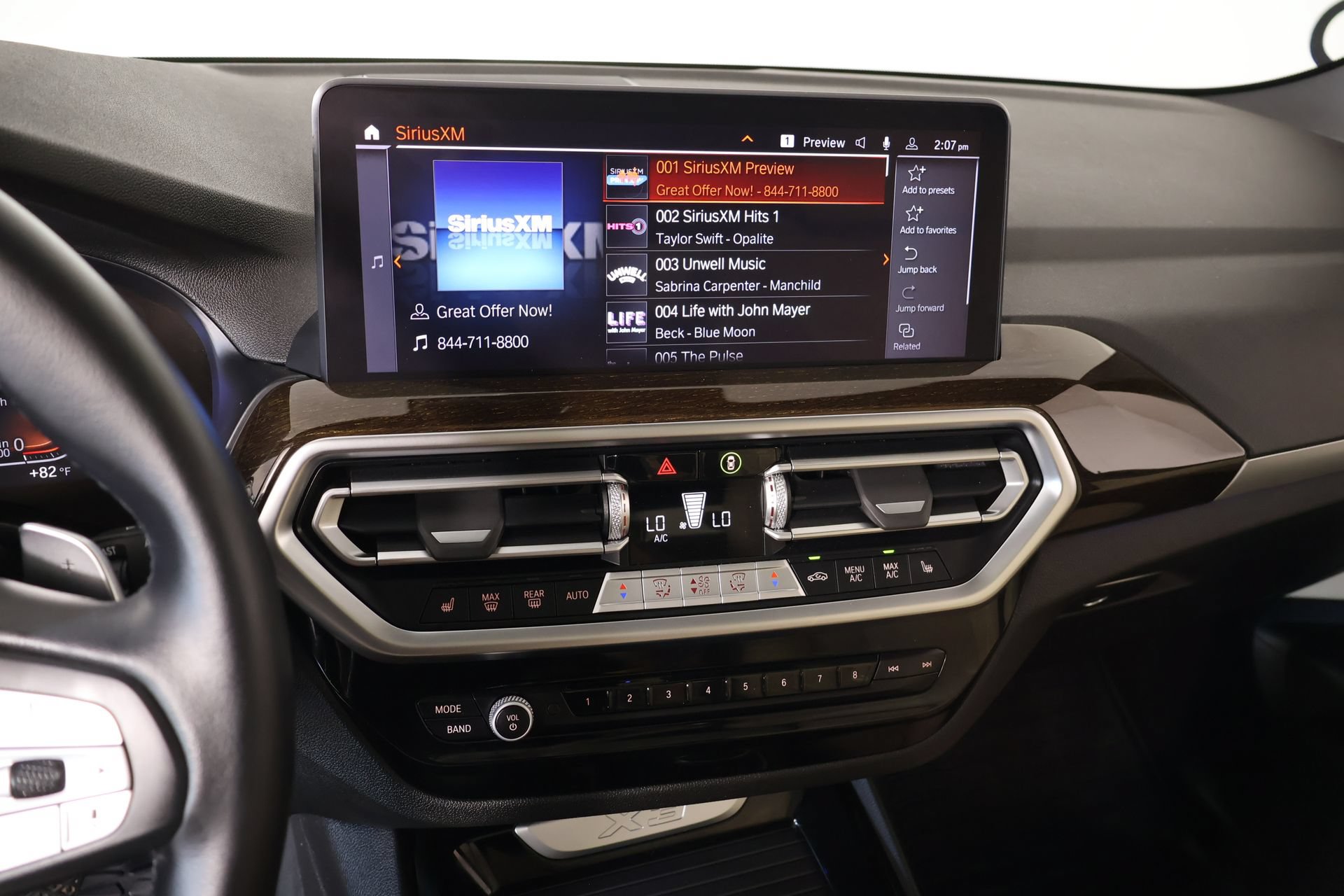 Used 2023 BMW X3 xDrive30i w/ Premium Package AWD/4WD image 5