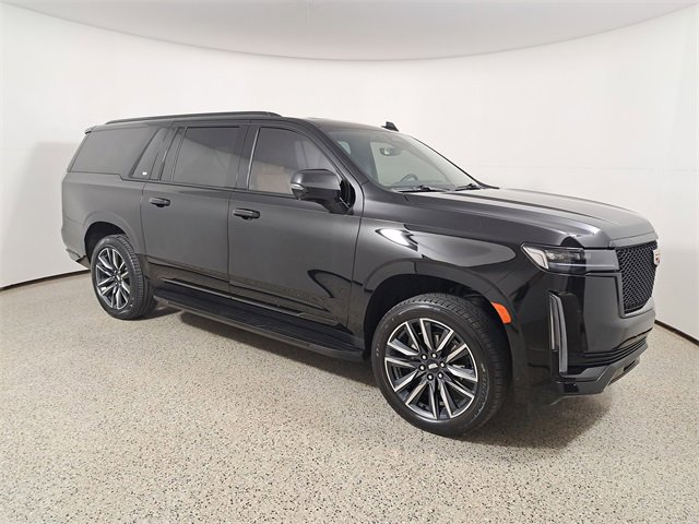 Used 2021 Cadillac Escalade ESV Sport w/ Driver Assist Tech Package image 4