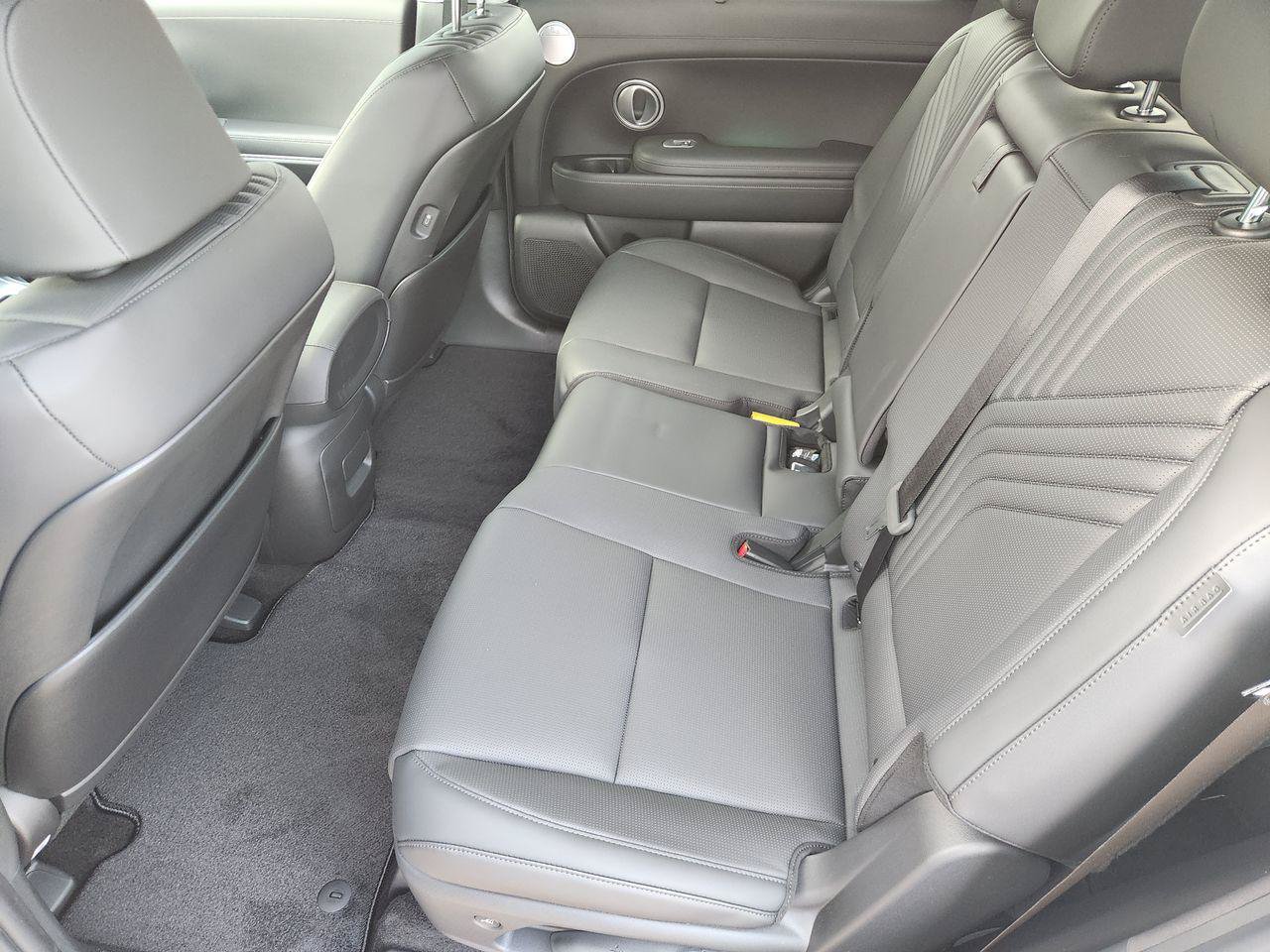 New 2026 Hyundai Palisade SEL Premium FWD image 30