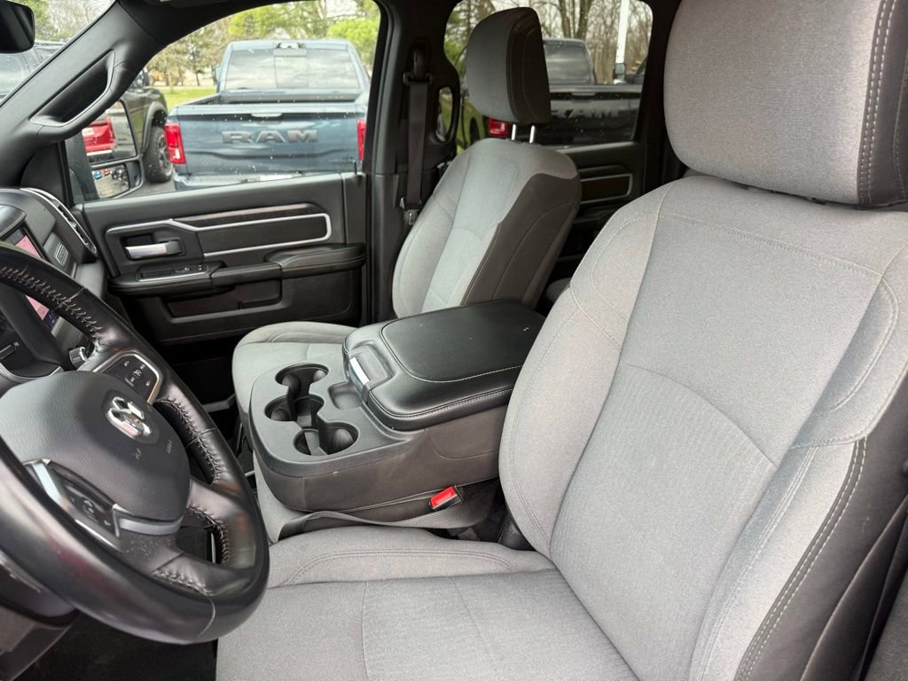 Used 2024 RAM 2500 Big Horn image 38