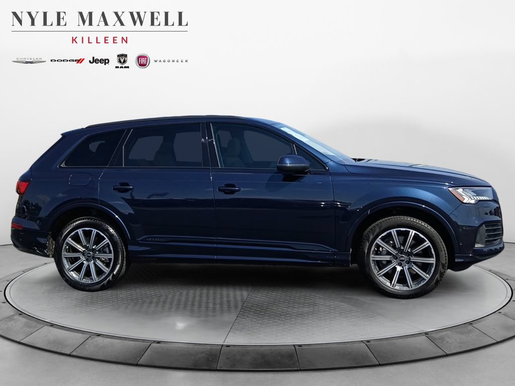 Used 2023 Audi Q7 2.0T Premium Plus AWD/4WD image 17