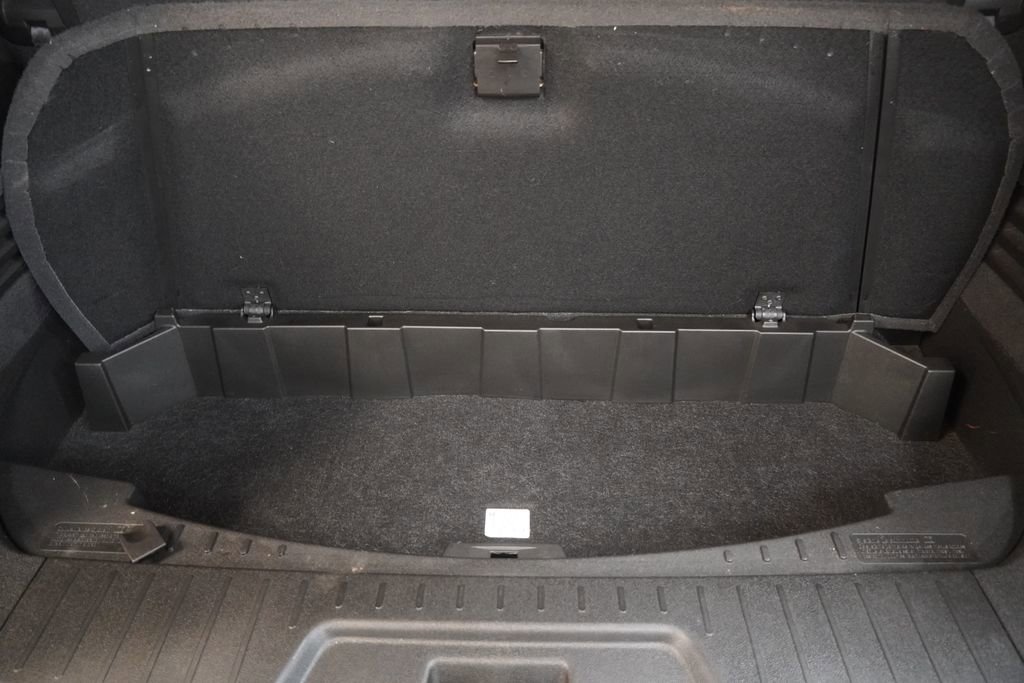 Used 2017 Buick Enclave Leather image 12