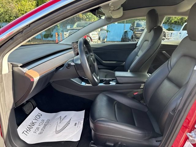 Used 2018 Tesla Model 3 Long Range RWD image 22