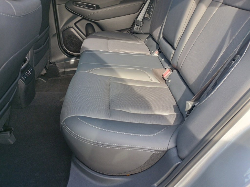 Certified 2025 Subaru Outback Limited w/ Popular Package #2 image 16