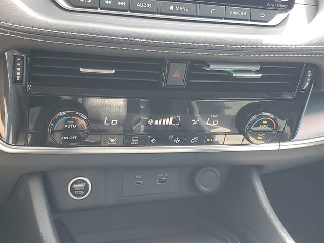 Certified 2023 Nissan Rogue SV image 14