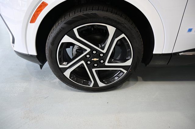 New 2026 Chevrolet Equinox EV LT w/ Convenience Package II image 26