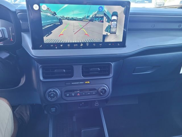 New 2025 Ford Maverick Lariat w/ Black Appearance Package image 9