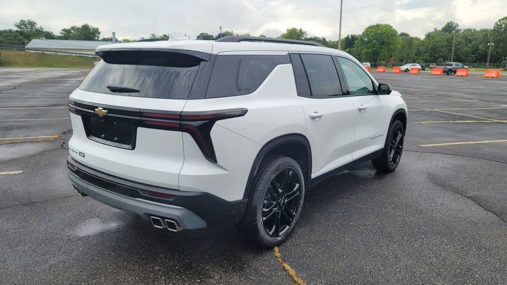 New 2026 Chevrolet Traverse LT w/ Driver Confidence Package image 12
