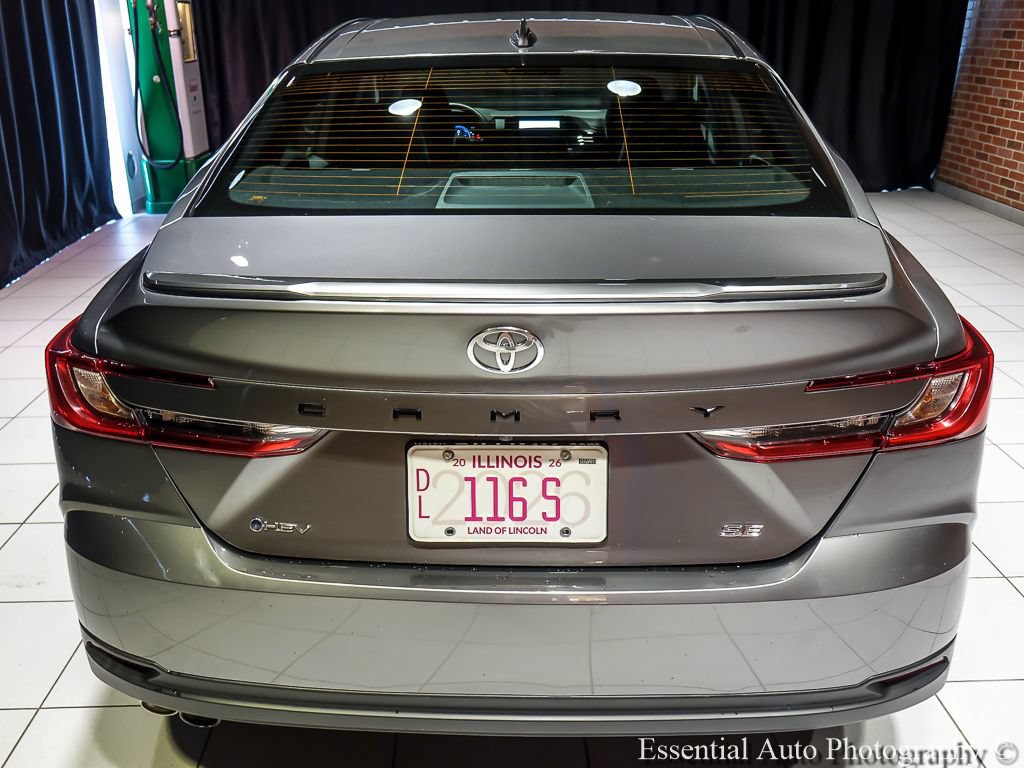 Used 2025 Toyota Camry SE FWD image 7