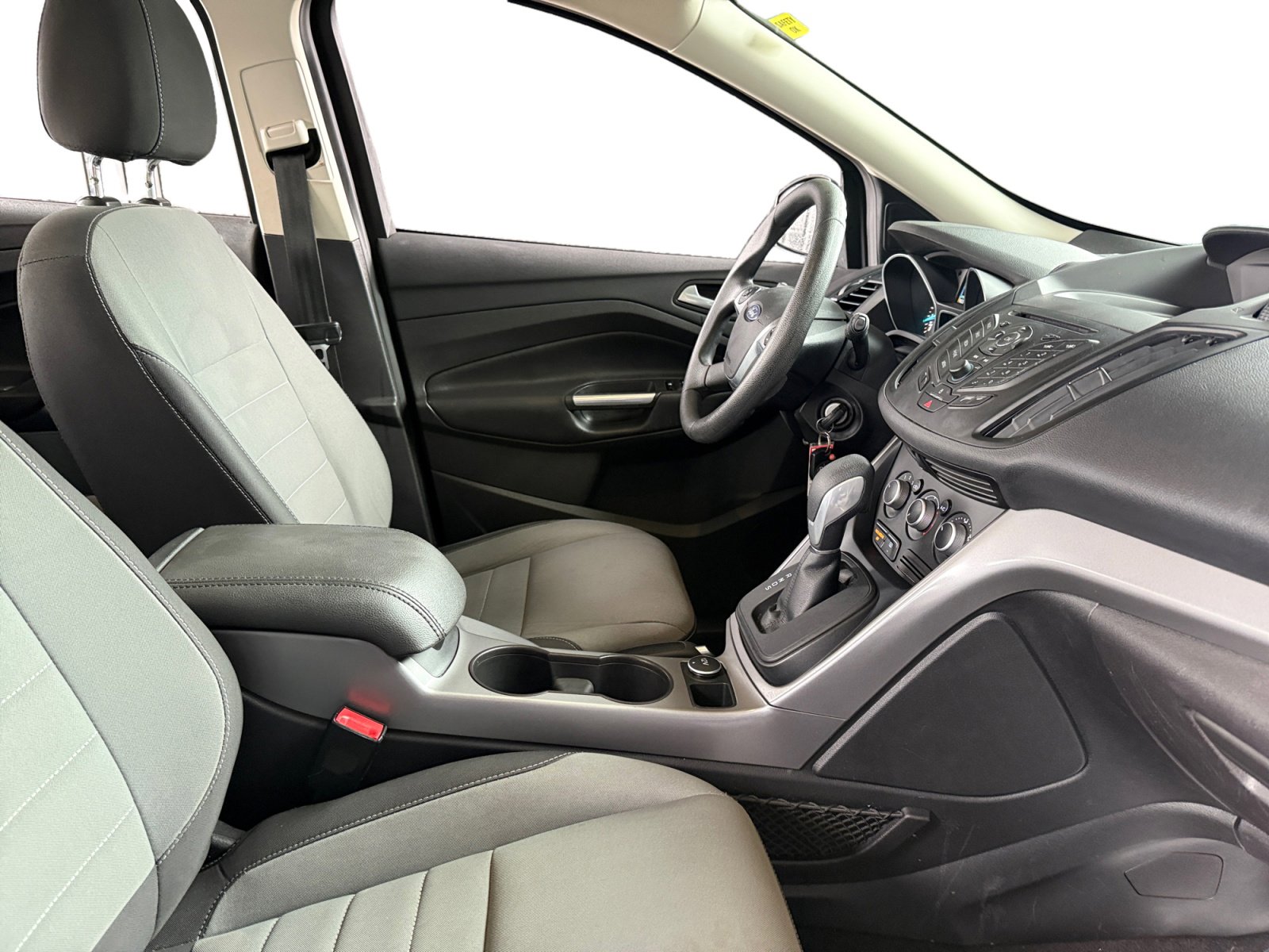 Used 2016 Ford Escape SE image 12