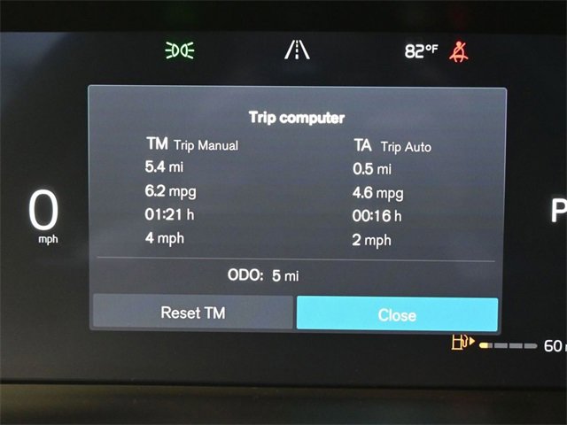 New 2026 Volvo XC40 B4 Plus w/ Protection Package Premier image 27